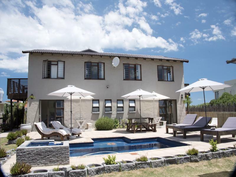 Afrovibe Beach Villa Sedgefield Bagian luar foto